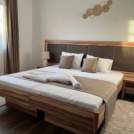 Airport Sky Apartments Lux بلغراد المظهر الخارجي الصورة