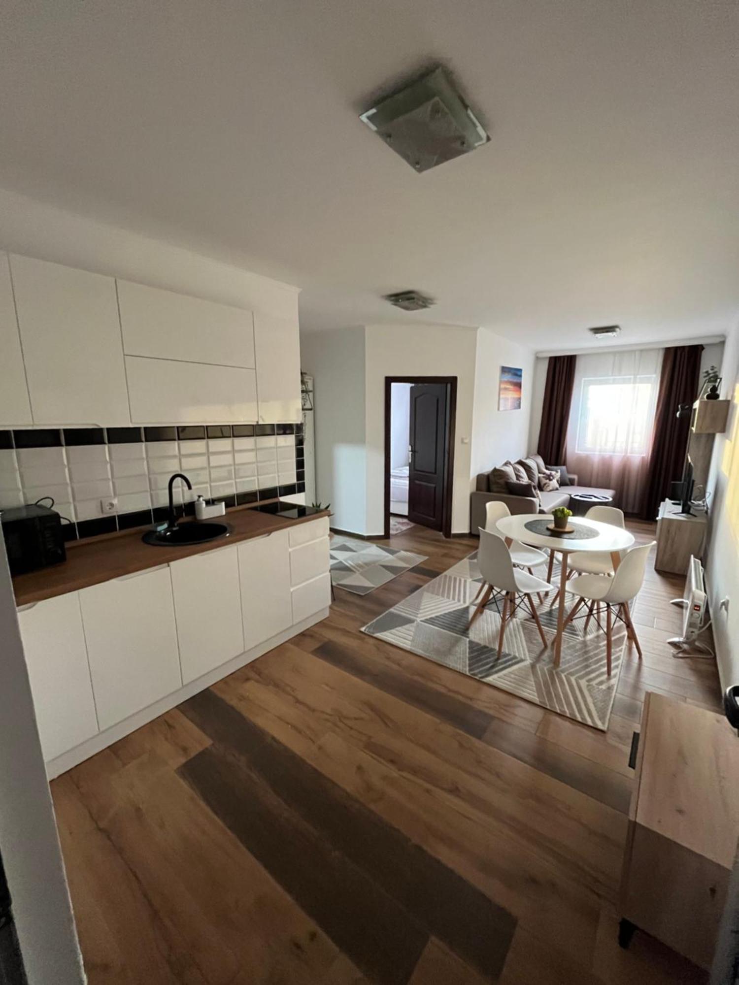 Airport Sky Apartments Lux بلغراد المظهر الخارجي الصورة